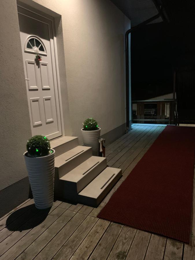 L&G Rooms Любляна Экстерьер фото