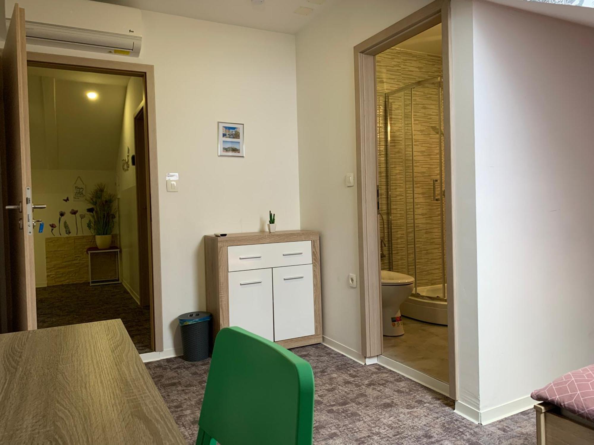 L&G Rooms Любляна Экстерьер фото